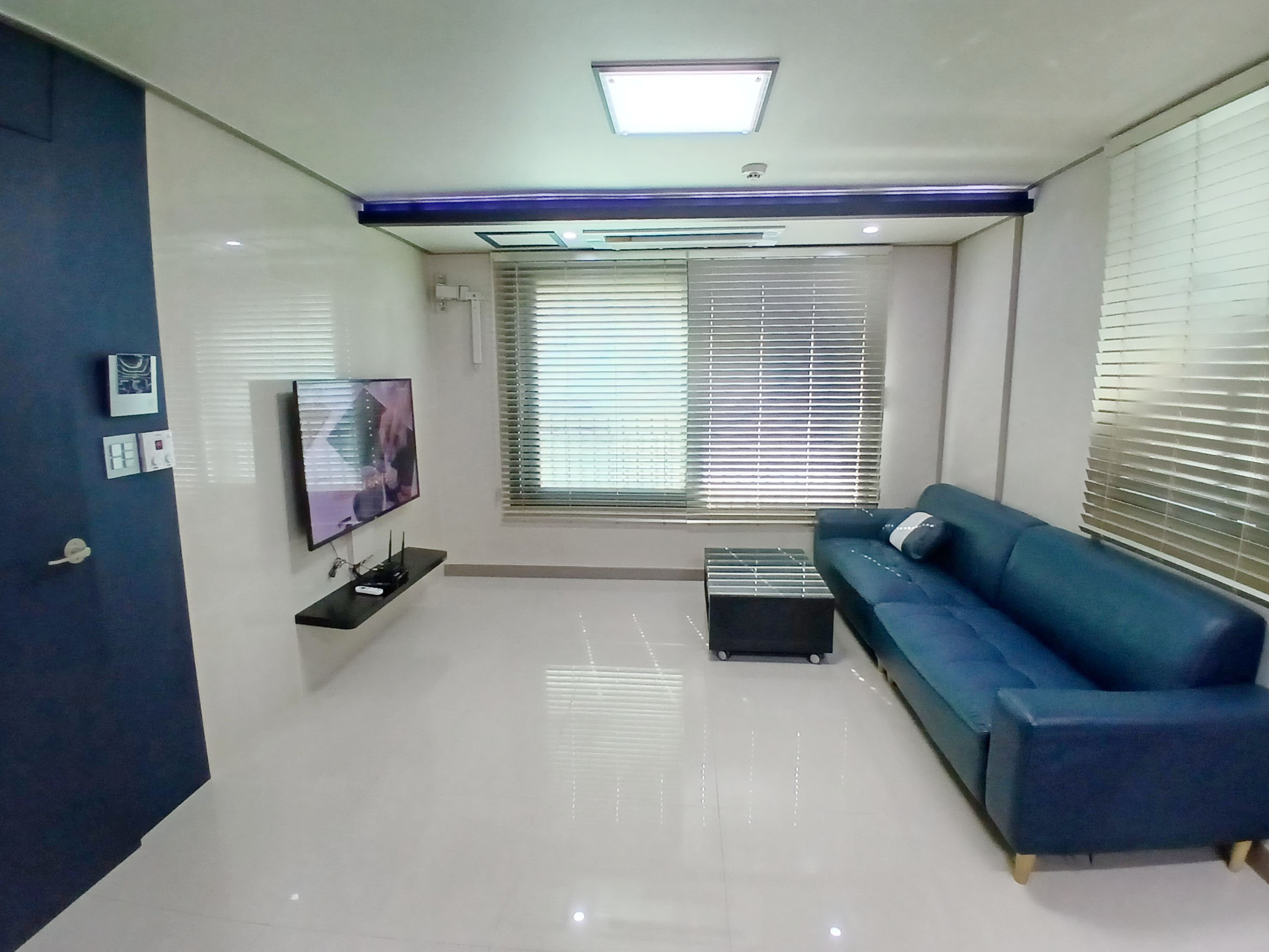 모던라이프 301호